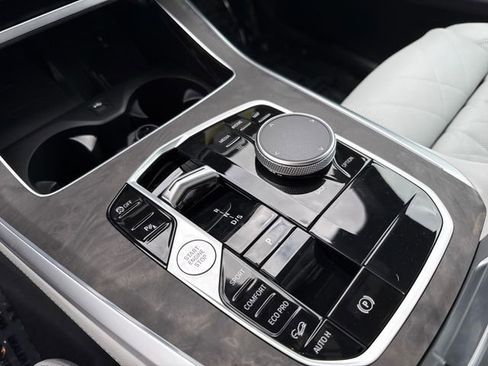 New 2026 BMW X5 xDrive40i image 24