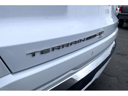 New 2027 GMC Terrain Denali AWD/4WD image 9