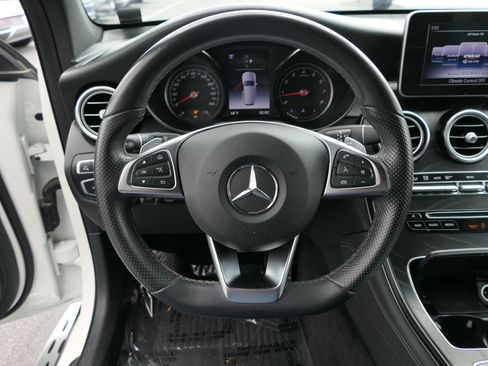 Used 2019 Mercedes-Benz GLC 300 w/ AMG Line image 19