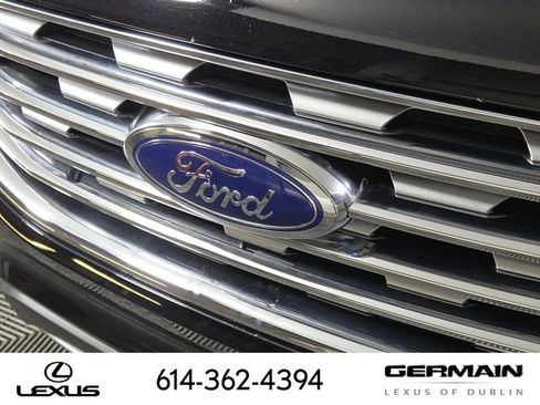 Used 2019 Ford Edge Titanium w/ Cold Weather Package image 14