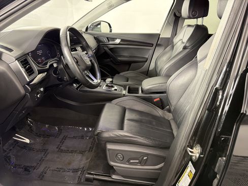 Used 2018 Audi Q5 Prestige w/ Prestige Package AWD/4WD image 17