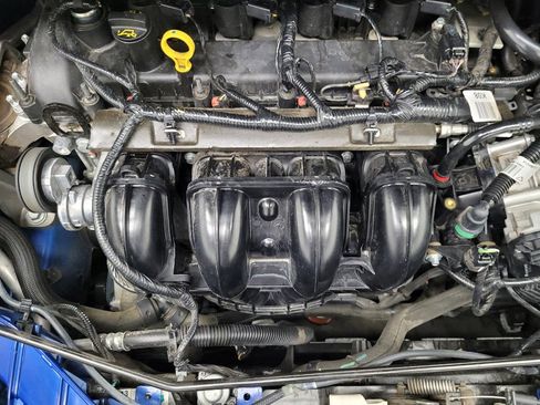 Used 2018 Ford Escape S image 30