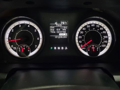 Used 2019 RAM 1500 Tradesman RWD image 23