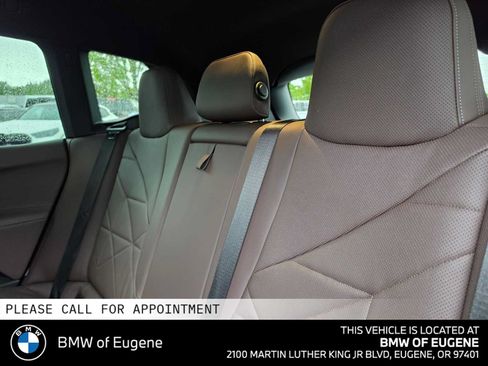 Used 2024 BMW iX xDrive50 w/ Sport Package AWD/4WD image 21