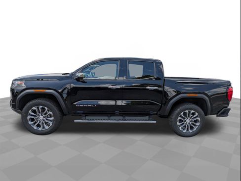 New 2026 GMC Canyon Denali AWD/4WD image 7