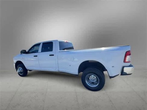 Used 2021 RAM 3500 Tradesman w/ Chrome Appearance Group image 6