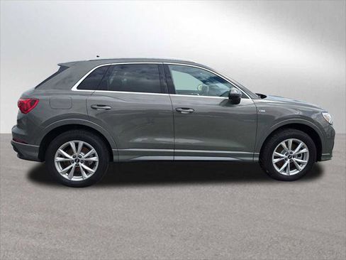 New 2025 Audi Q3 2.0T Premium image 2