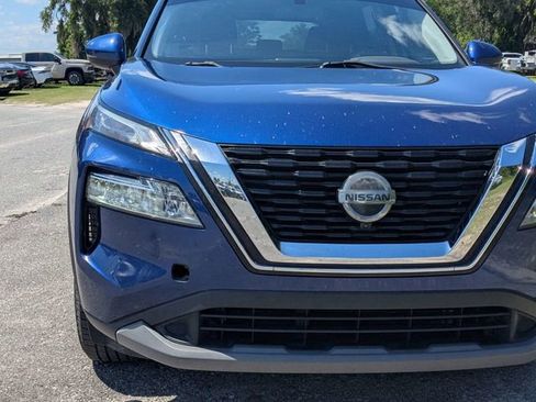 Used 2021 Nissan Rogue SV FWD image 10