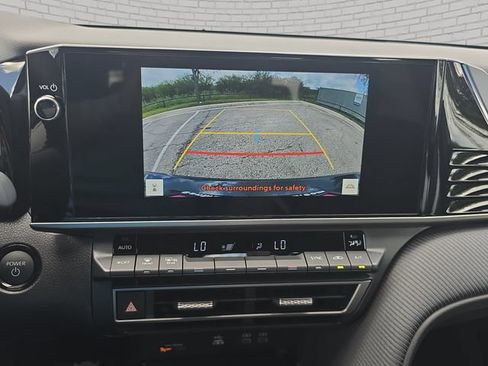 New 2026 Toyota Camry SE FWD image 22
