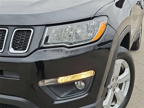 Used 2021 Jeep Compass Latitude w/ Convenience Group image 11