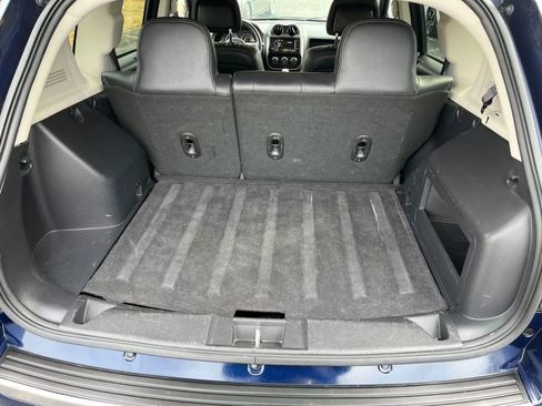 Used 2017 Jeep Compass High Altitude FWD image 12