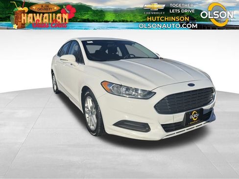 Used 2015 Ford Fusion SE image 7
