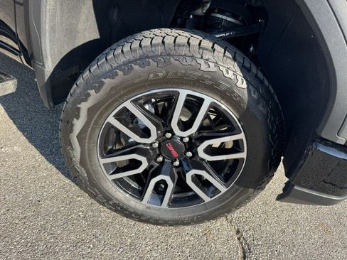 Used 2026 GMC Sierra 1500 Denali AWD/4WD image 45