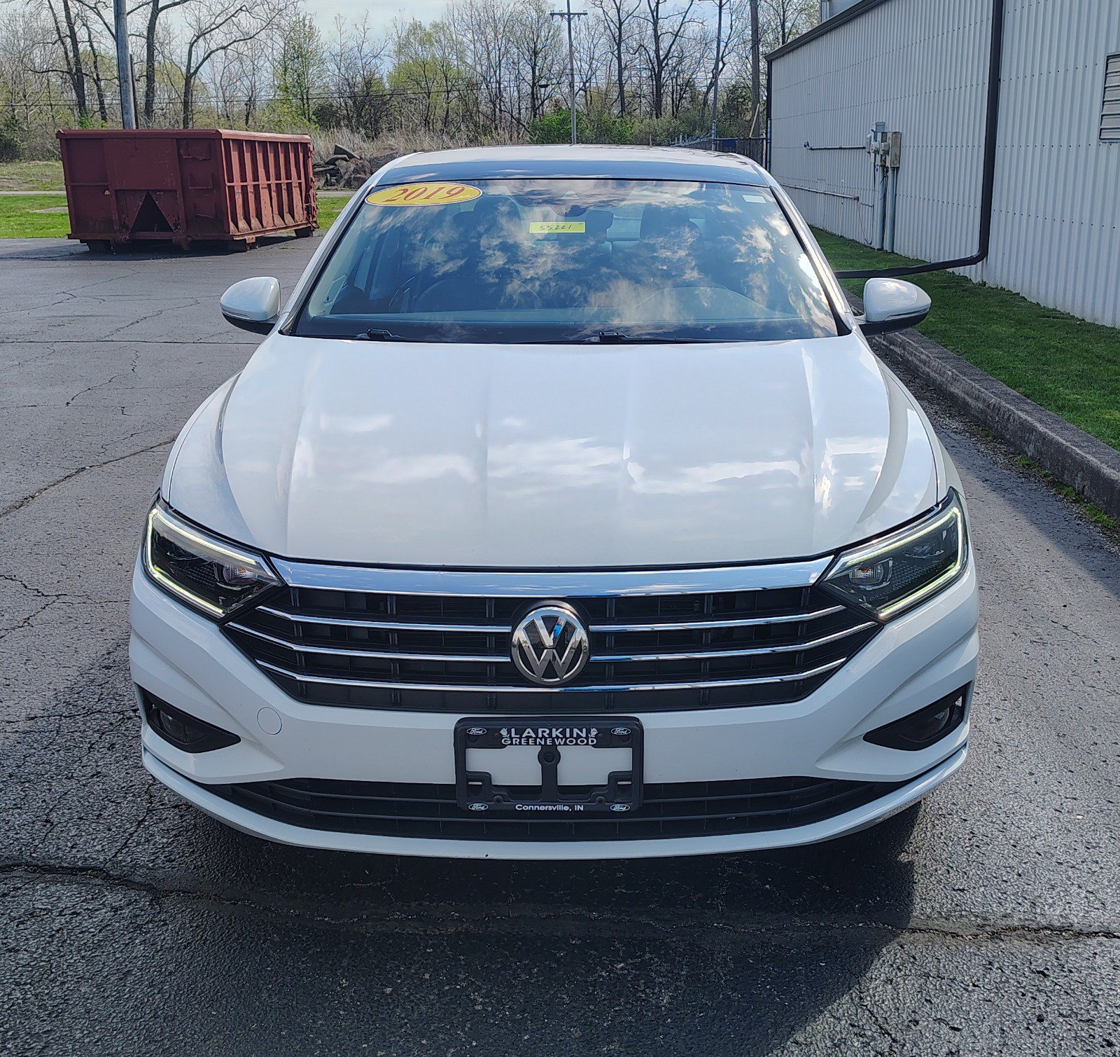Used 2019 Volkswagen Jetta SEL Premium FWD image 2