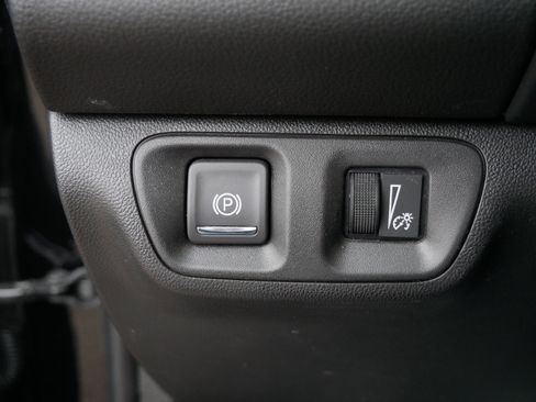 Used 2023 GMC Acadia SLT w/ LPO, Floor Liner Package image 26