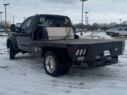 Used 2022 Ford F450 XLT w/ XLT Value Package image 3