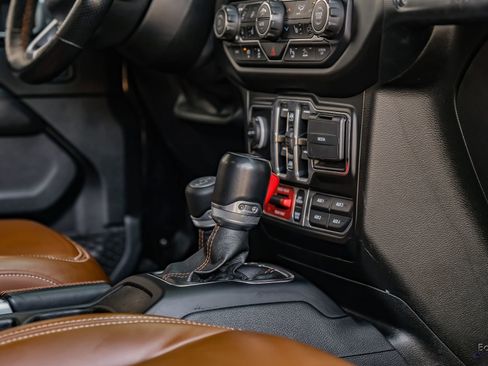 Used 2021 Jeep Wrangler Unlimited Rubicon image 61