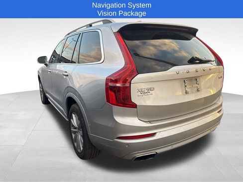 Used 2017 Volvo XC90 T6 Momentum w/ Vision Package image 2
