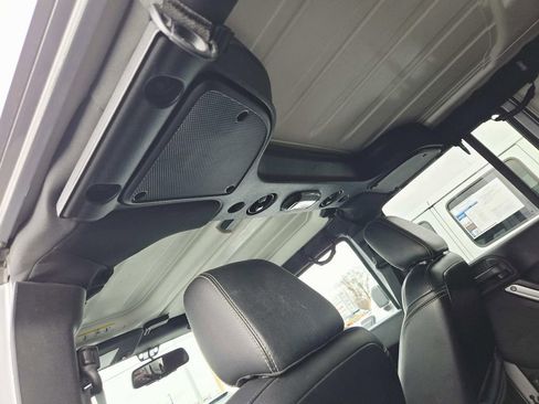 Used 2015 Jeep Wrangler Unlimited Sahara w/ Mopar Chrome Edition Group image 13