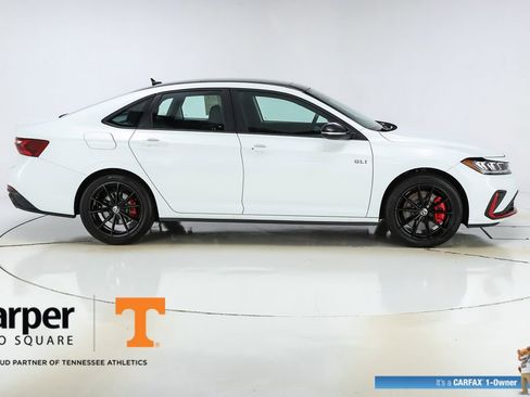 Used 2025 Volkswagen Jetta GLI Autobahn w/ GLI Black Package FWD image 10