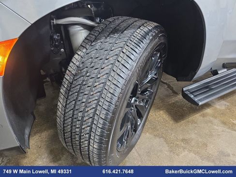 Used 2024 Cadillac Escalade Sport image 38