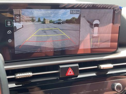 New 2026 Kia Sportage SX image 27