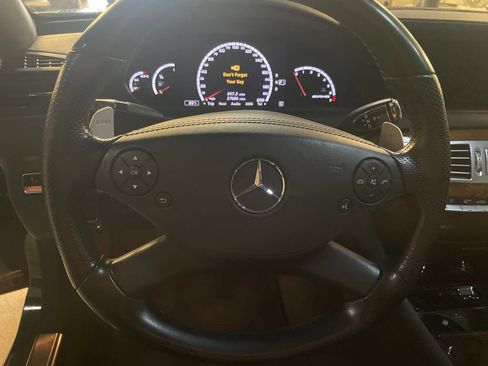 Used 2011 Mercedes-Benz CL 63 AMG image 9