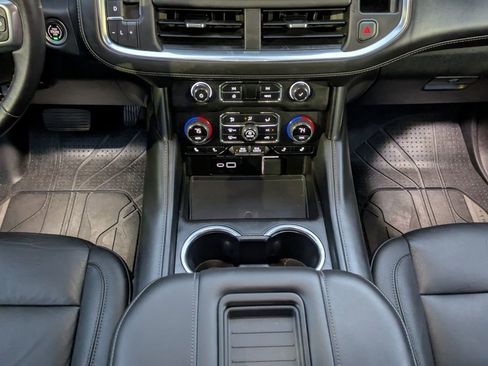 Used 2021 Chevrolet Suburban Z71 w/ Rear Media and Nav Package AWD/4WD image 20