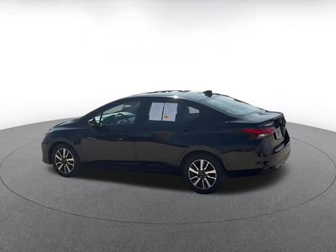 Used 2025 Nissan Versa SV FWD image 9