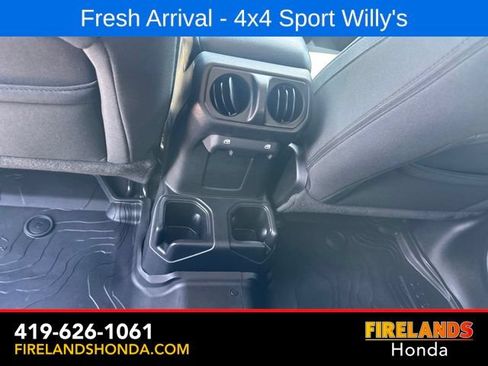Used 2021 Jeep Wrangler Unlimited Sport AWD/4WD image 33