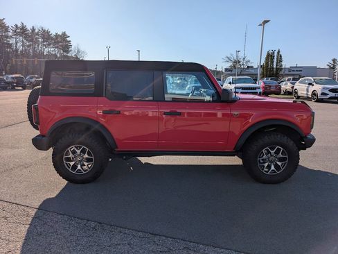 Used 2024 Ford Bronco Badlands AWD/4WD image 7