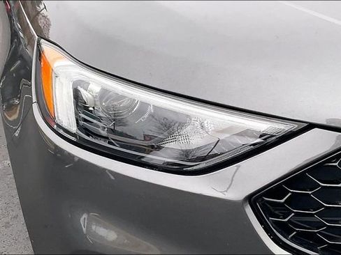 Used 2020 Ford Edge ST-Line image 29