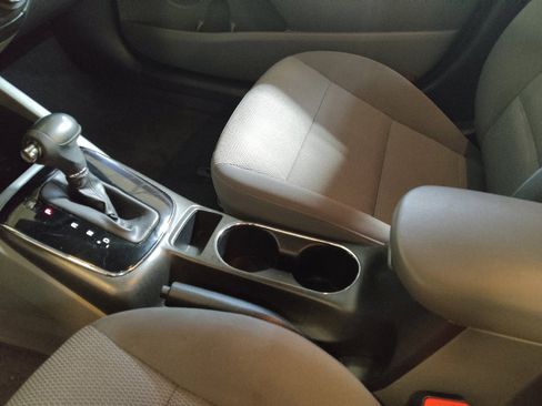 Used 2018 Kia Forte LX FWD image 26