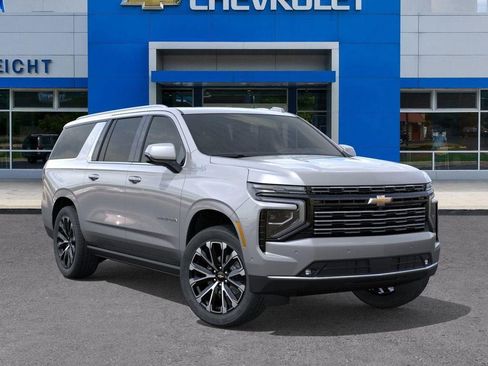 New 2026 Chevrolet Suburban High Country image 7