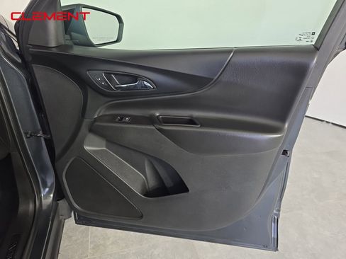 Used 2021 Chevrolet Equinox LT AWD/4WD image 31