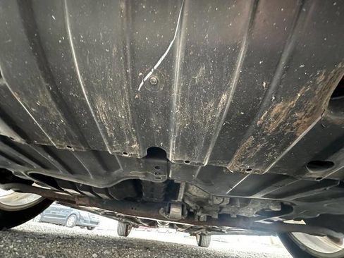 Used 2013 Hyundai Elantra GLS w/ Preferred Pkg image 15