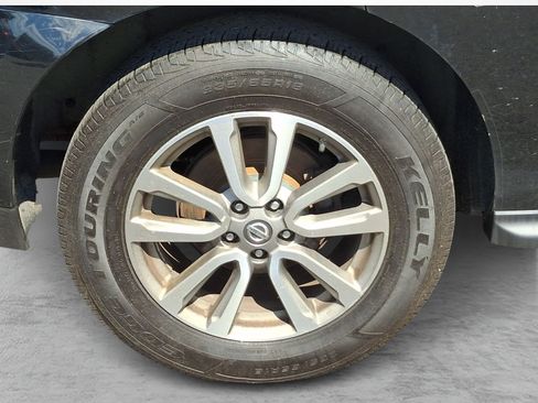 Used 2014 Nissan Pathfinder SL AWD/4WD image 5