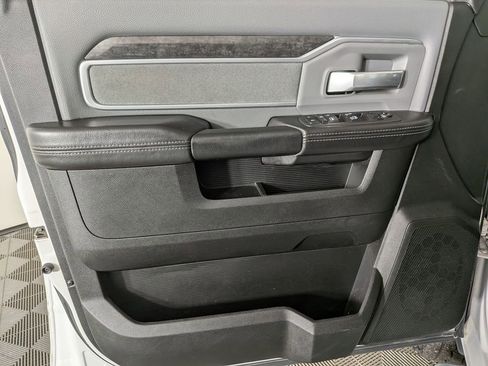 Used 2021 RAM 2500 Big Horn image 14