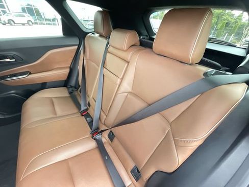 Used 2025 Toyota Crown Signia AWD/4WD image 17
