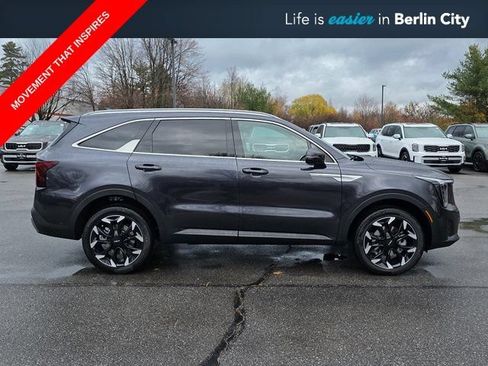 New 2026 Kia Sorento EX AWD/4WD image 8