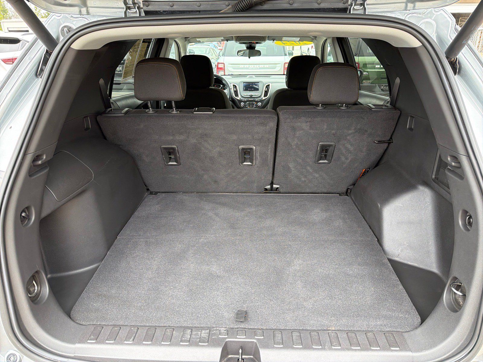 Used 2024 Chevrolet Equinox LT FWD image 11