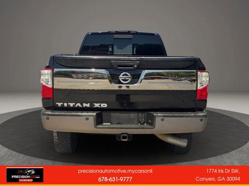 Used 2016 Nissan Titan Platinum Reserve RWD image 5