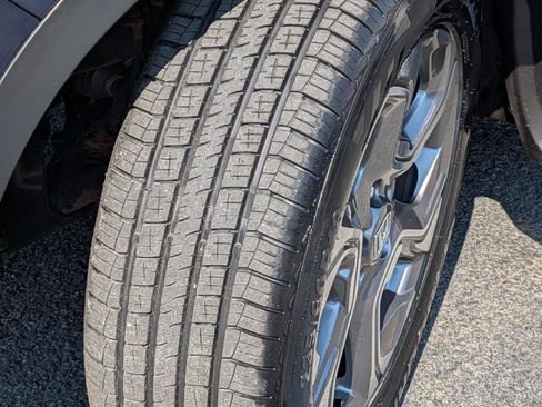 Used 2019 Honda CR-V EX-L image 12