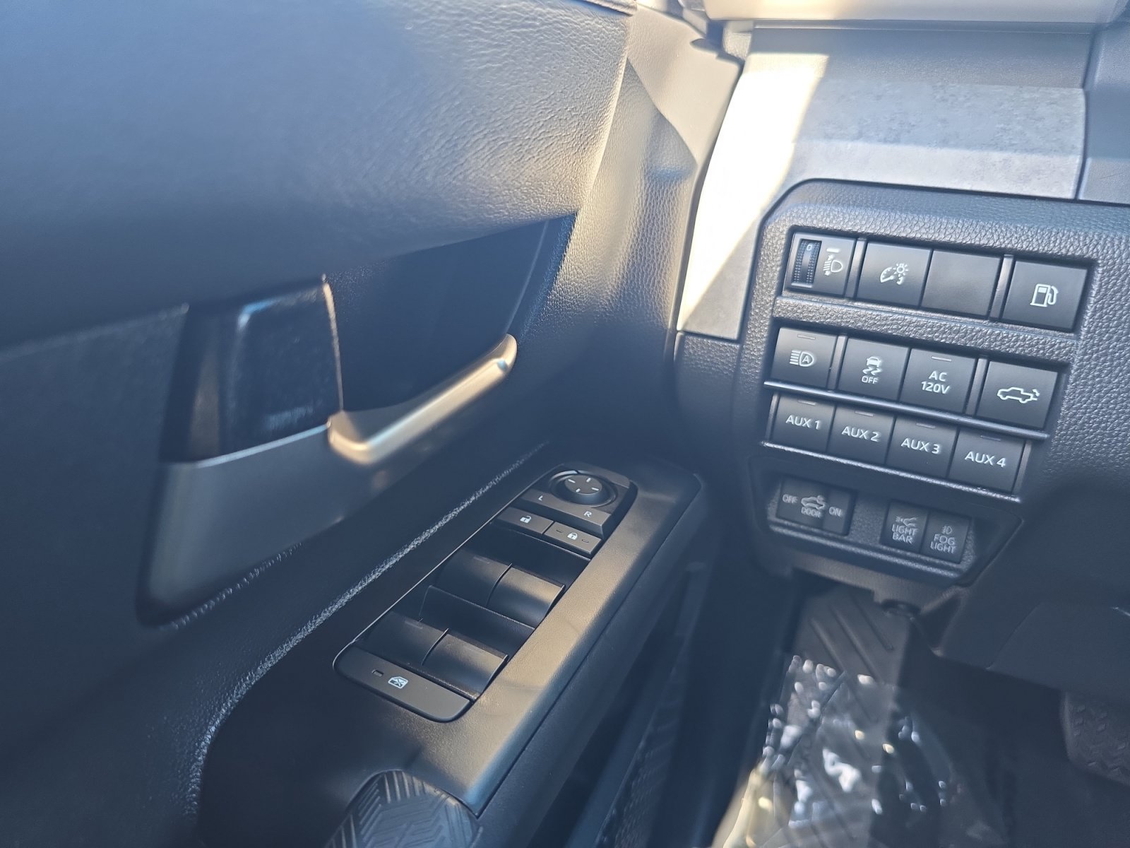Certified 2026 Toyota Tacoma 4x4 Double Cab Hybrid image 20