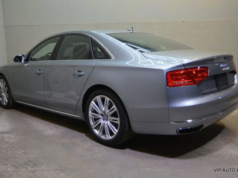 Used 2013 Audi A8 4.0T image 3