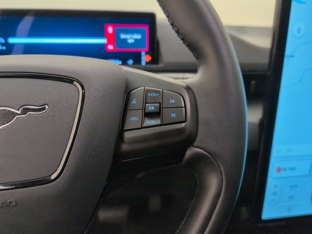 Used 2025 Ford Mustang Mach-E Select RWD image 38