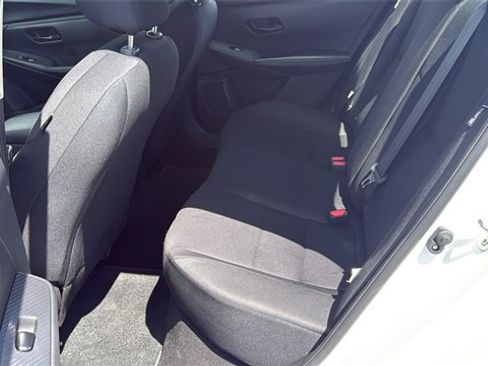 Used 2024 Nissan Sentra S image 23