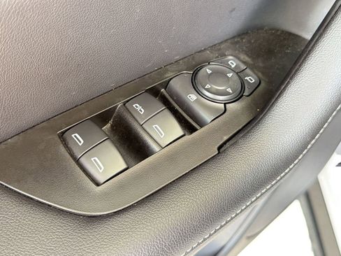 Certified 2025 Chevrolet Blazer LT FWD image 20