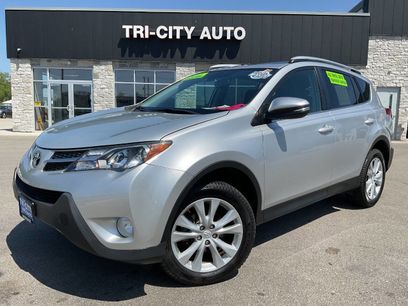Used 2014 Toyota RAV4 Limited w/ Technology Package