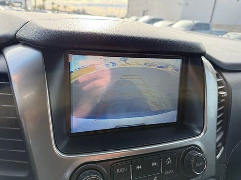 Used 2018 Chevrolet Suburban LS image 11